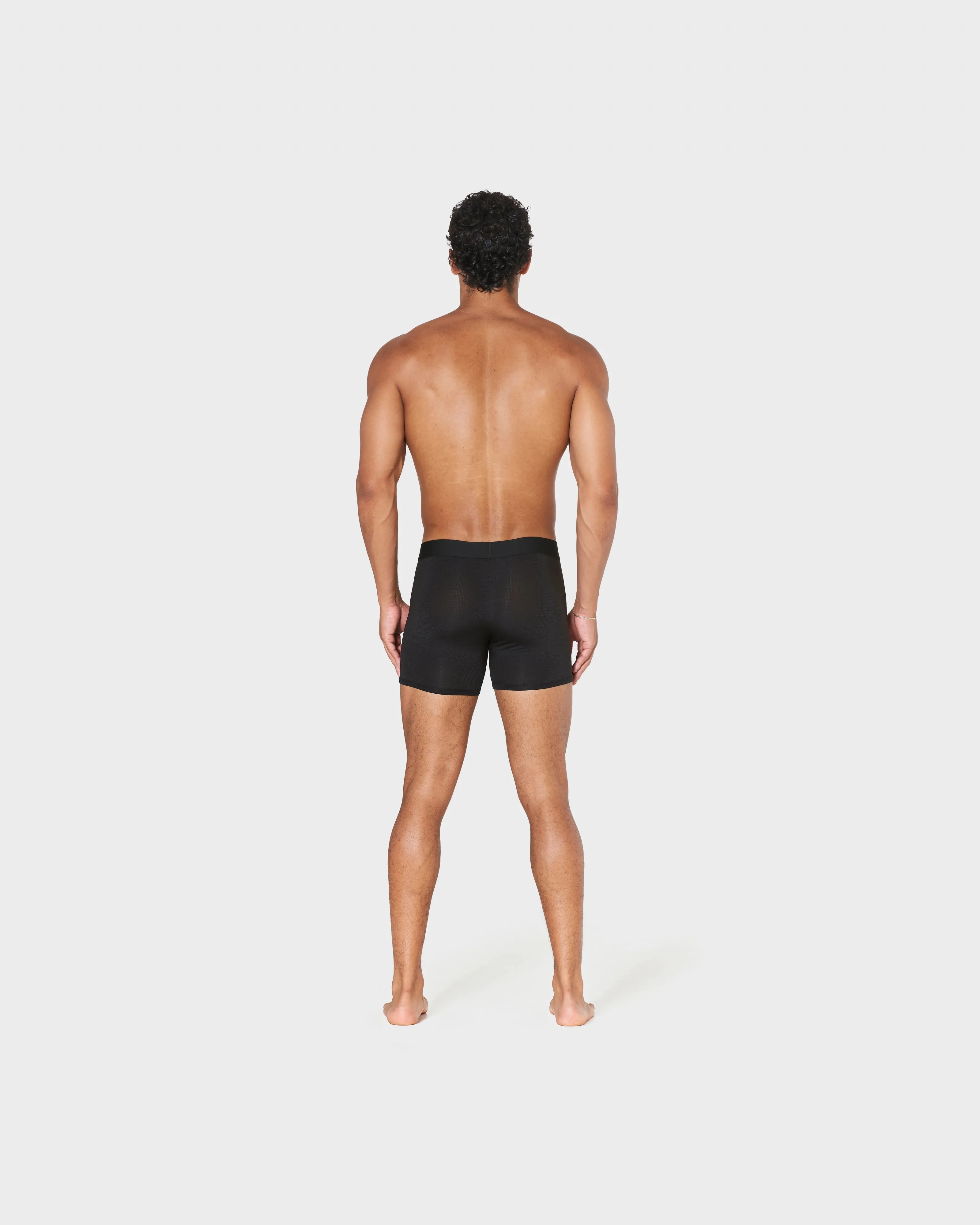 BLACK (SHORT)