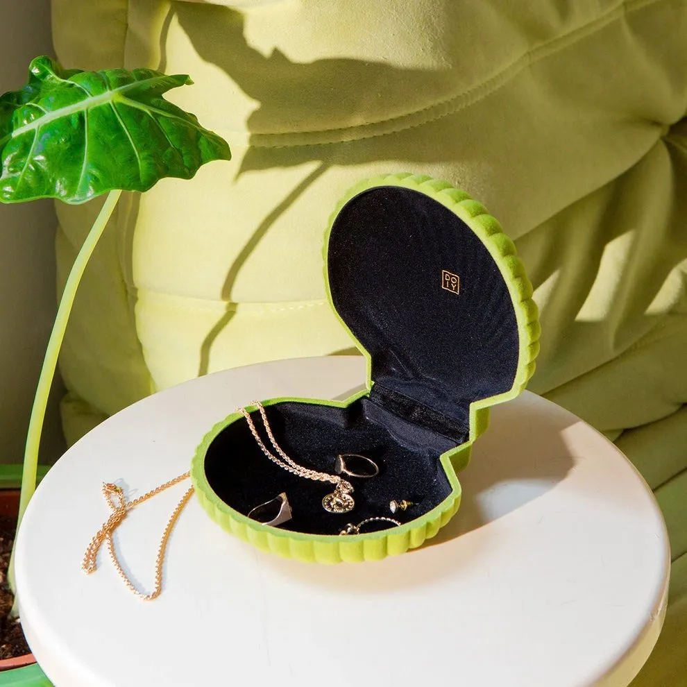 Doiy: Shell Jewelry Box Light Green