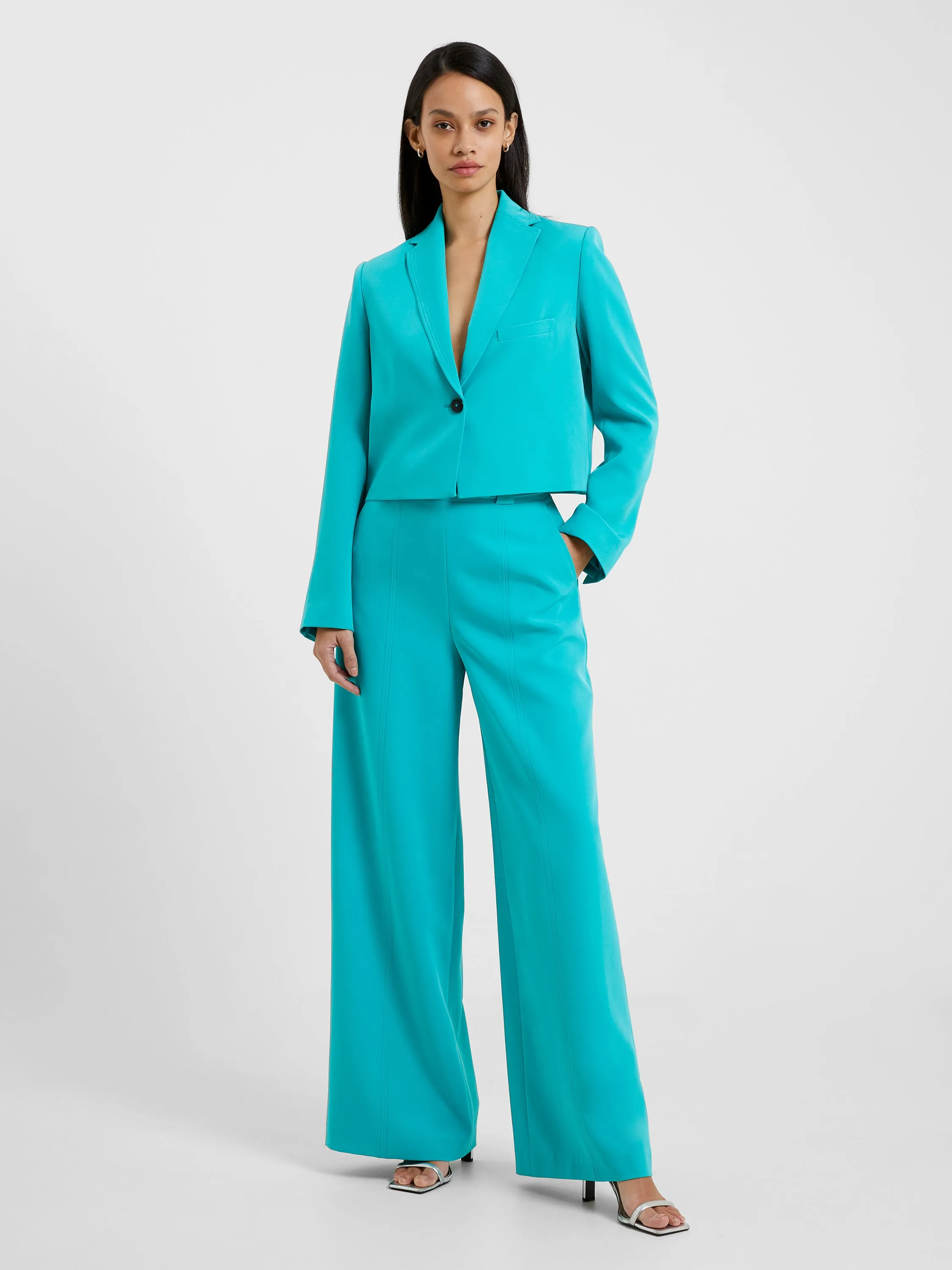 Echo Crepe Cropped Blazer