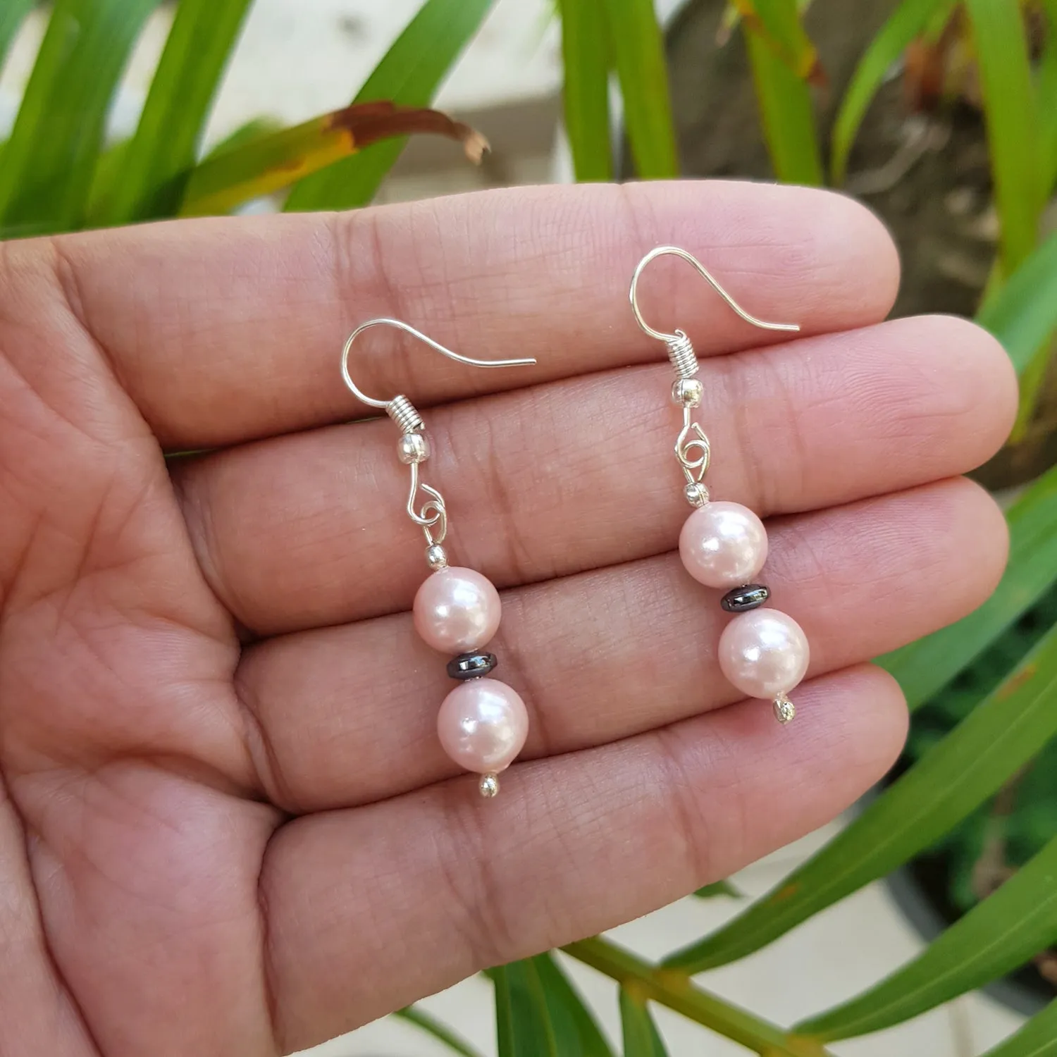 Imeora Pink 8mm Shell Pearl Earrings With Natural Hematite