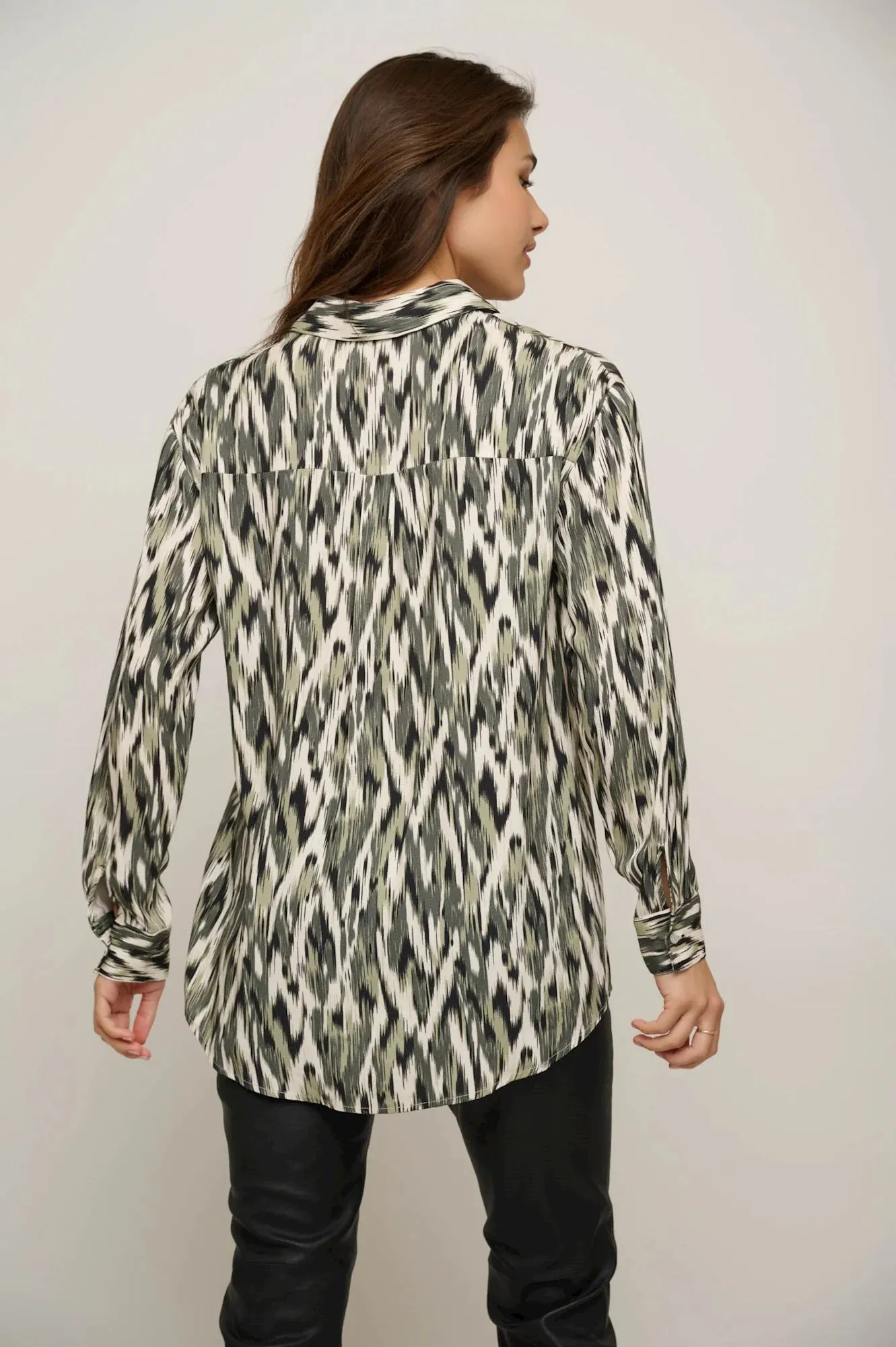 RINO & PELLE RUMI LONG BLOUSE IN DEEP AQUA IKAT