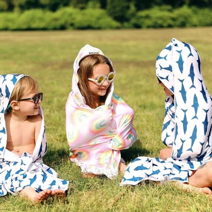 UPF 50  Sunscreen Towel : Rainbows