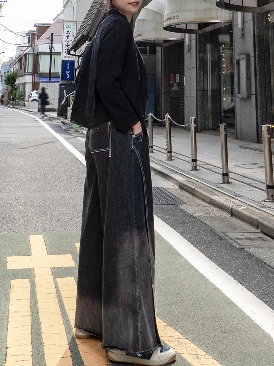 Washed Black Extra Wide Leg Flowy Logo Embroidery Jeans