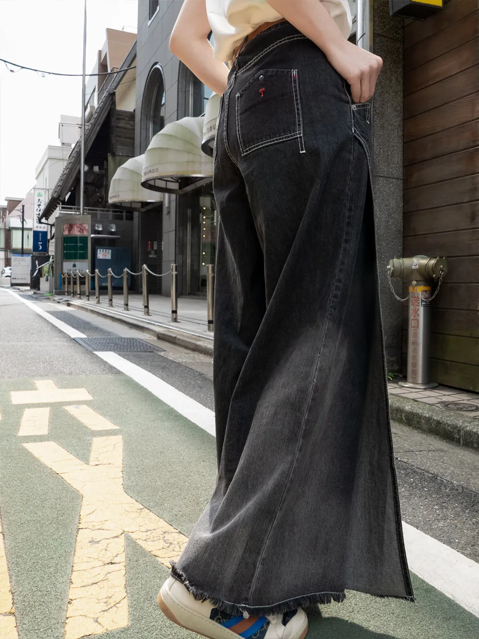 Washed Black Extra Wide Leg Flowy Logo Embroidery Jeans